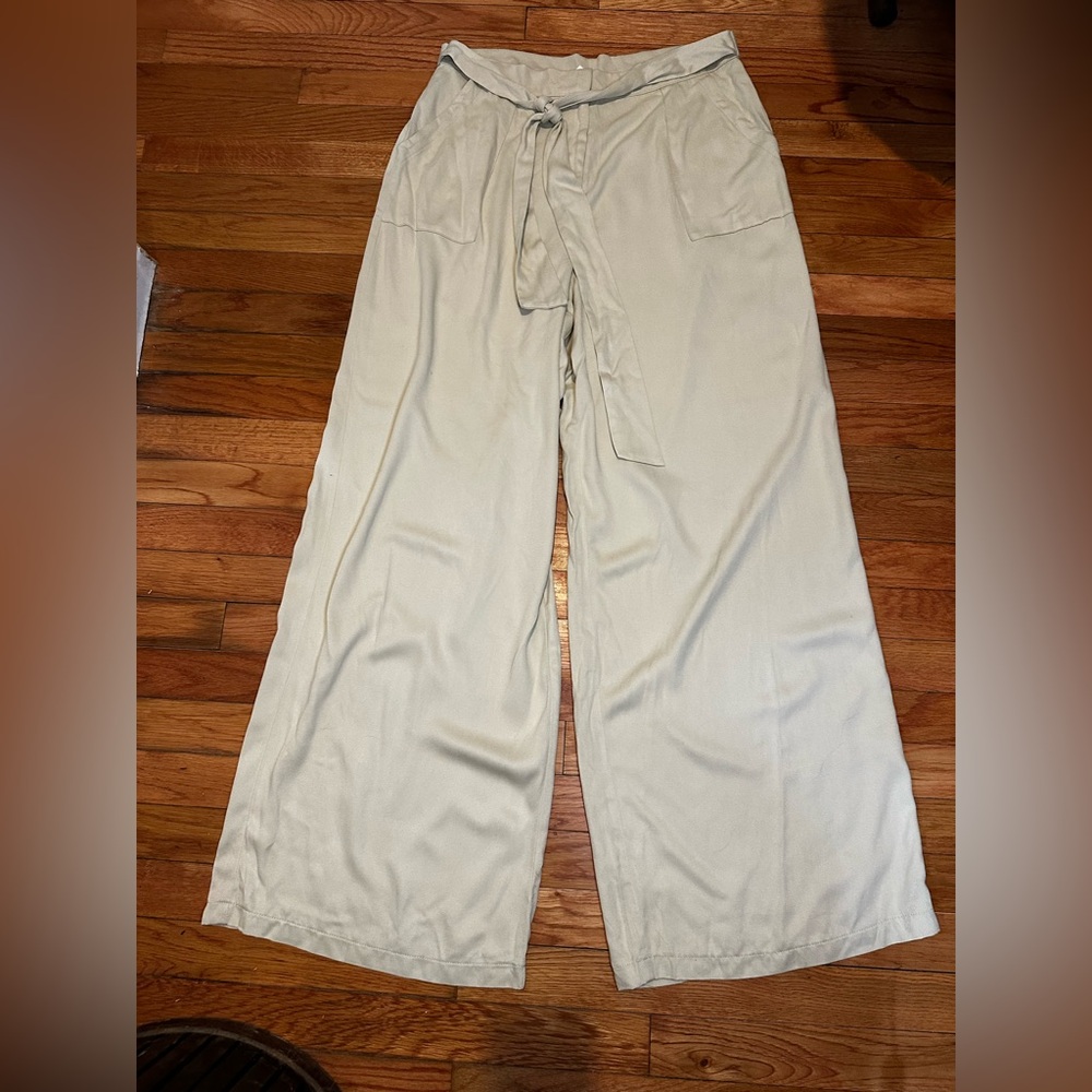 NWT June & Hudson Khaki Wide Leg Dress Pants XL Pockets